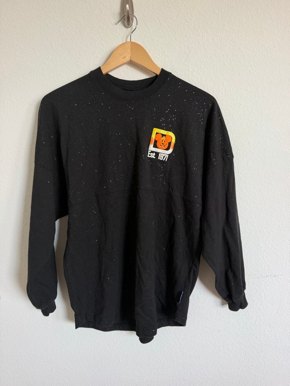 2019 Walt Disney World Halloween Candy Corn Spirit Jersey size XS Mickey